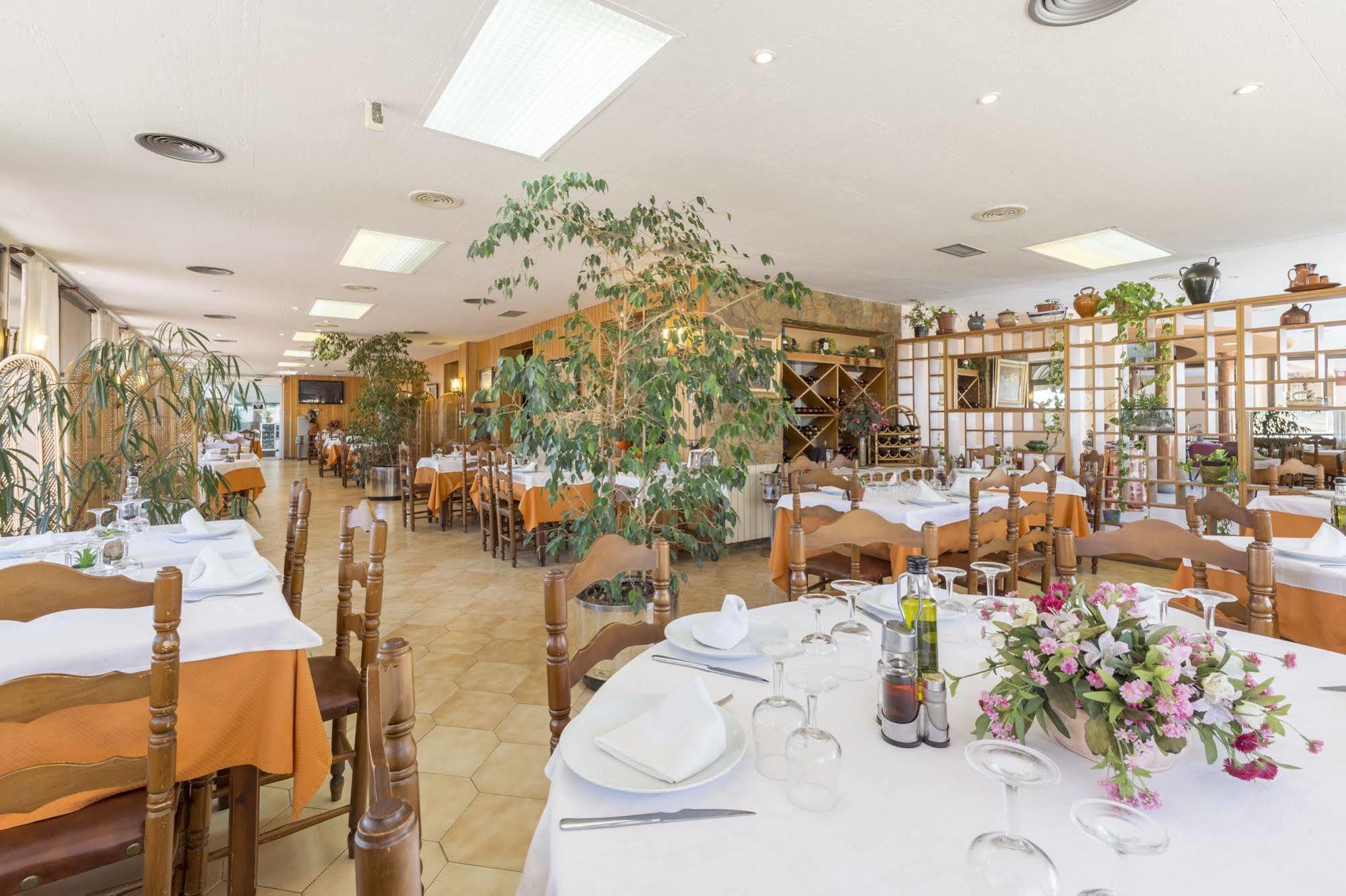 Hotel Sausa Vilafreser Екстер'єр фото